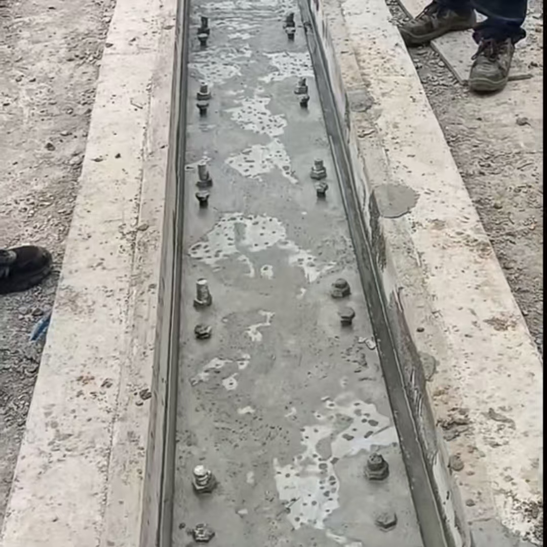 平邑环氧树脂轨道胶泥是什么？用在哪里？